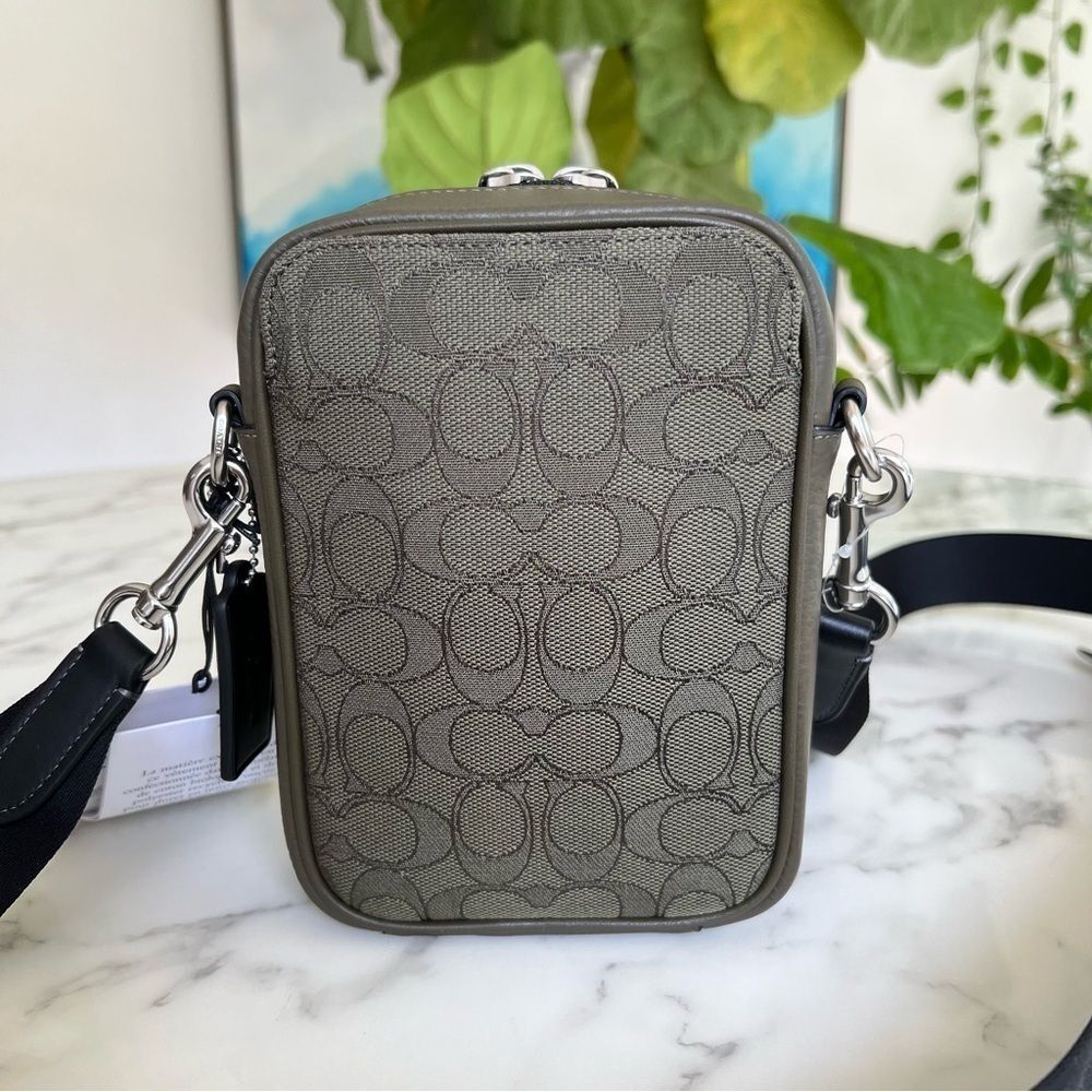 NWT Coach Stanton Crossbody Bag in Signature Jacquard Olive Drab Utility Green - Picture 3 of 14
